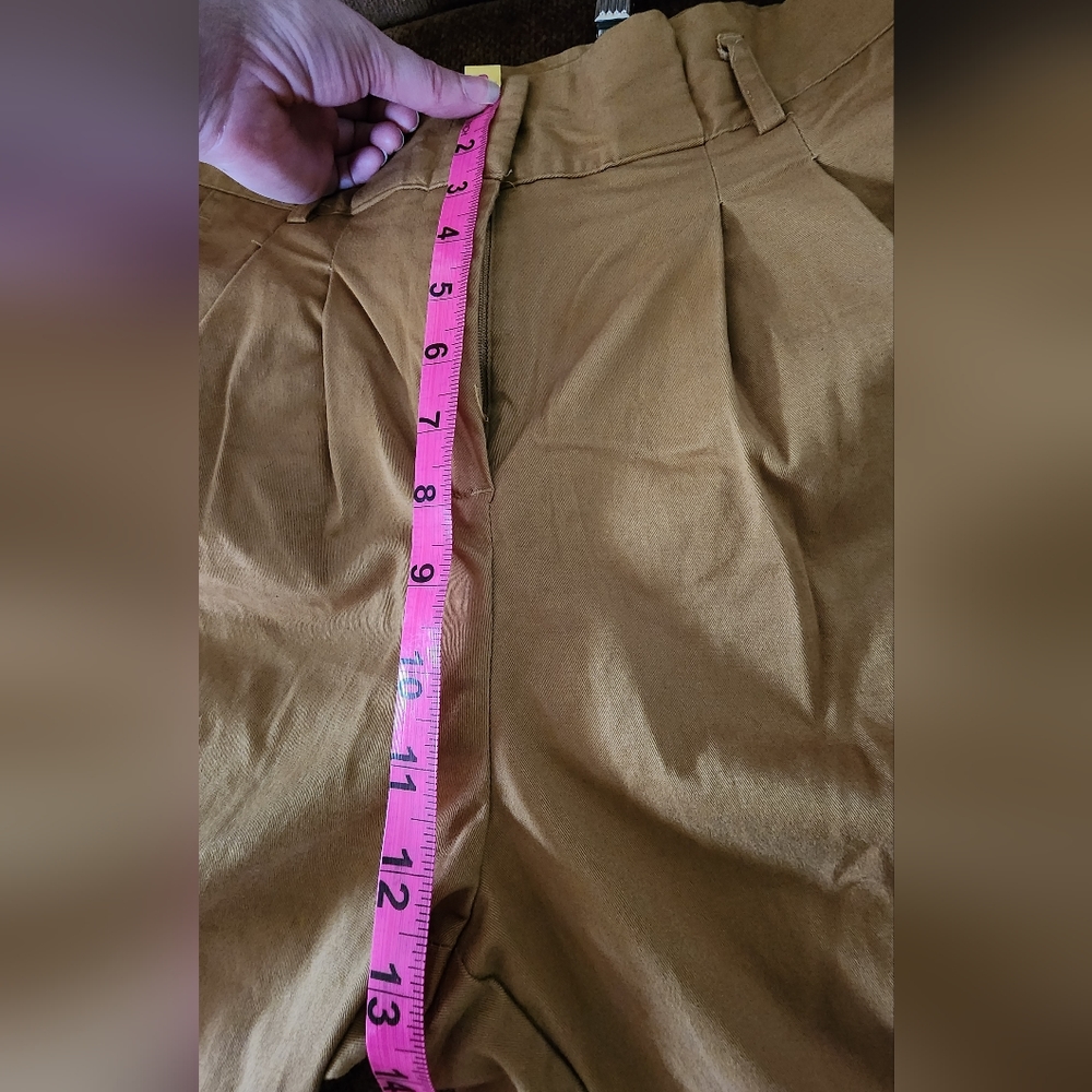 Ophelia Roe Pleated High Waisted Trouser - Picture 4 of 6